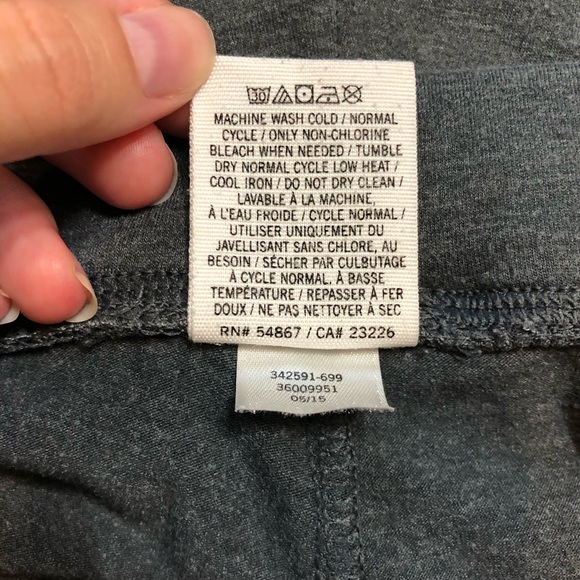 PINK | Soft, Gray Leggings Large Skinny - Picture 5 of 5